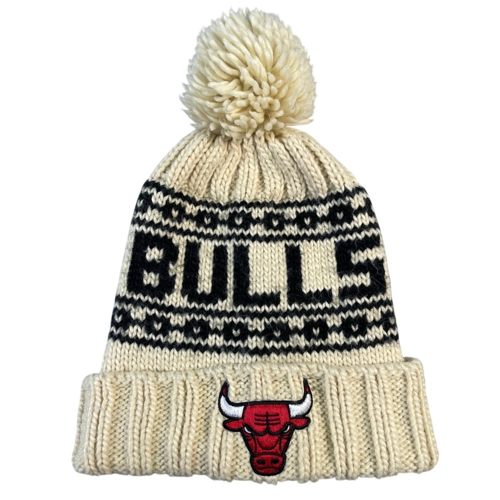 NBA Chicago Bulls Beanie Unisex OSFM Cream Knit Pom Hat Fair Isle Sportswear